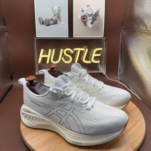 Asics Gel Cumulus 25 White/White Women's Running Shoes Size 8
